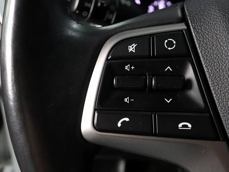 Hyundai Solaris, 2017г., передний привод, автомат