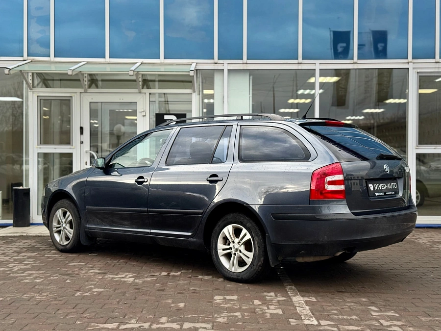 Skoda Octavia, 2008г., передний привод, механика