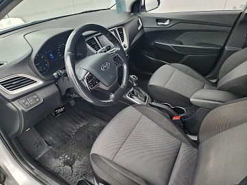 Hyundai Solaris, 2019г, передний привод, автомат