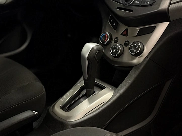 Chevrolet Aveo, 2012г., передний привод, механика