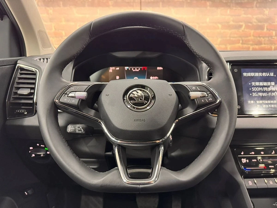 Skoda Karoq, 2025г., передний привод, робот