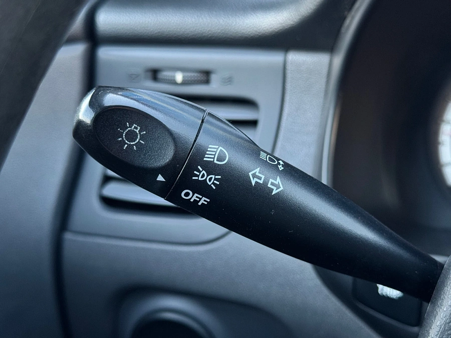 Kia Rio, 2010г., передний привод, механика