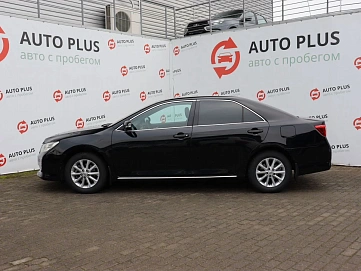 Toyota Camry, 2014г, передний привод, автомат