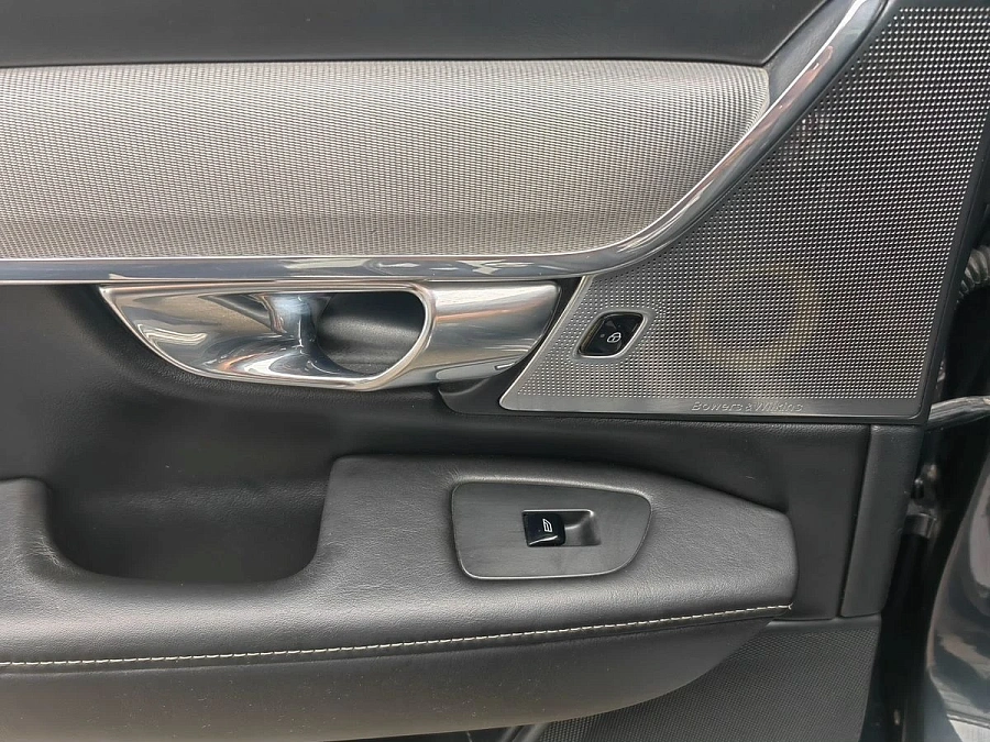 Volvo S90, 2017г., передний привод, автомат