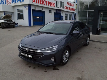 Hyundai Elantra, 2020г, передний привод, механика