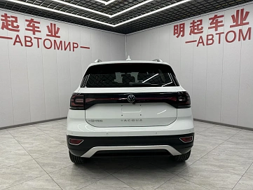 Volkswagen Tacqua, 2022г, передний привод, автомат