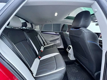 Volkswagen Lamando, 2022г, передний привод, робот