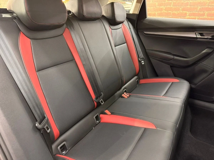 Skoda Karoq, 2025г., передний привод, робот