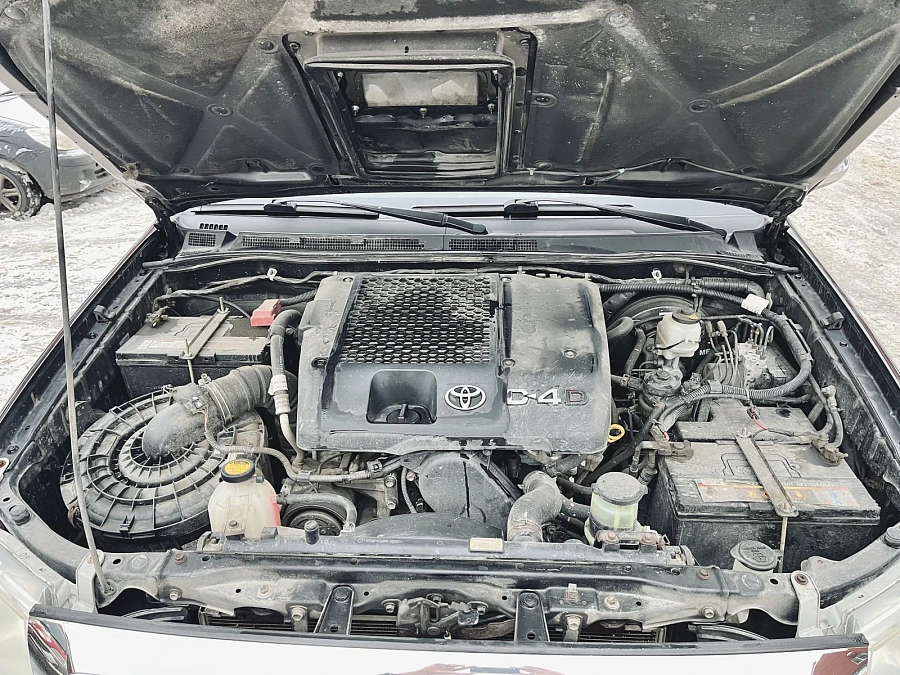 Toyota Hilux, 2010г., полный привод, автомат