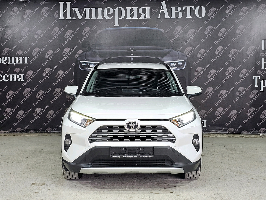 Toyota RAV4, 2019г., передний привод, вариатор