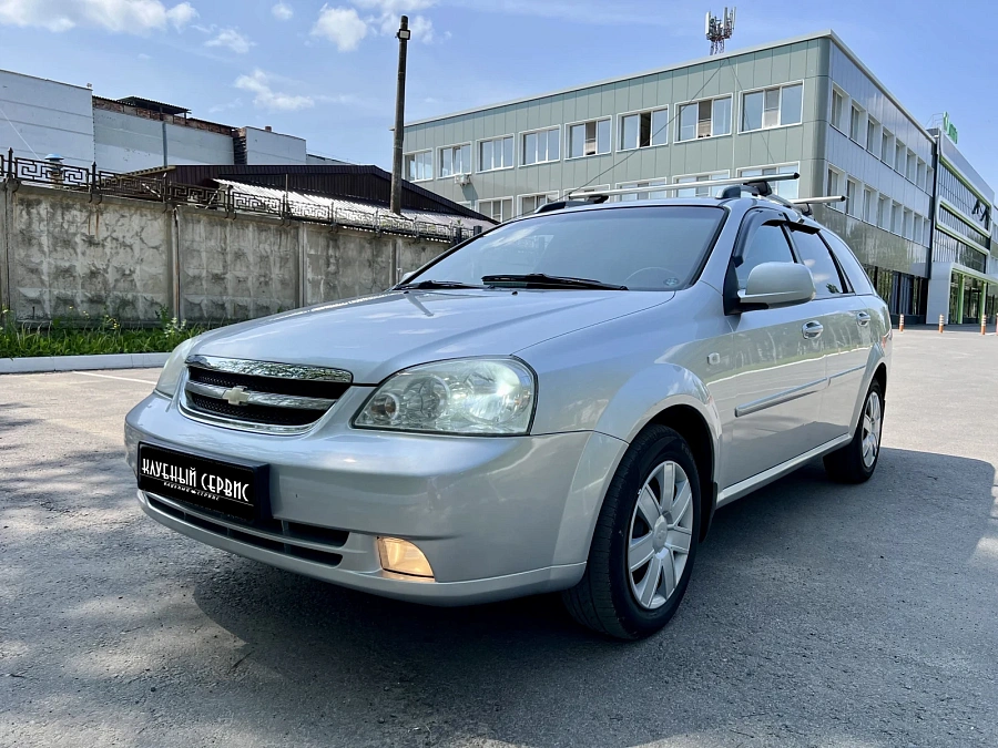 Chevrolet Lacetti, 2012г., передний привод, механика