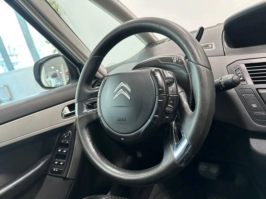 Citroen , 2012г., передний привод, робот