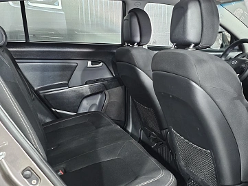 Kia Sportage, 2010г, передний привод, автомат