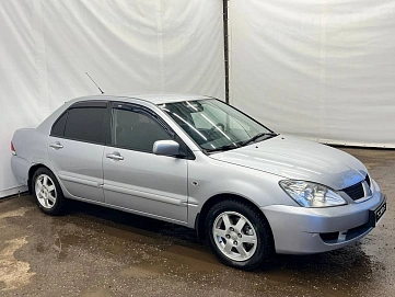Mitsubishi Lancer, 2007г, передний привод, механика
