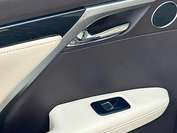 Lexus RX, 2017г, полный привод, автомат