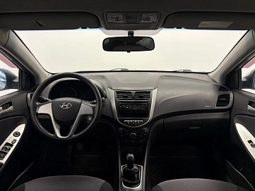 Hyundai Solaris, 2011г, передний привод, механика