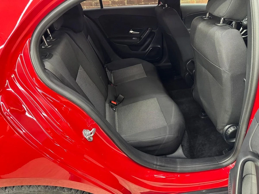 Mercedes-Benz A-Класс, 2019г., передний привод, робот