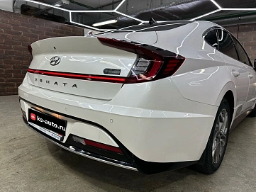 Hyundai Sonata, 2021г, передний привод, автомат