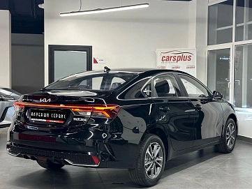 Kia K3, 2025г, передний привод, вариатор