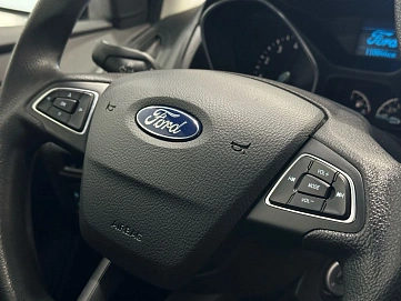 Ford Focus, 2016г, передний привод, робот
