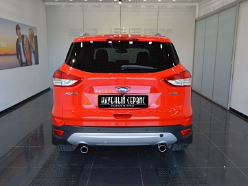 Ford Kuga, 2014г, передний привод, автомат