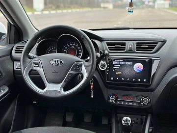 Kia Rio, 2015г, передний привод, механика
