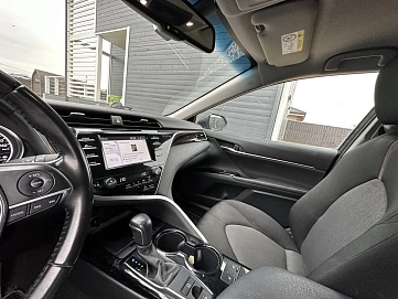 Toyota Camry, 2019г, передний привод, автомат