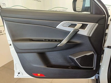 Geely Atlas, 2021г, передний привод, автомат