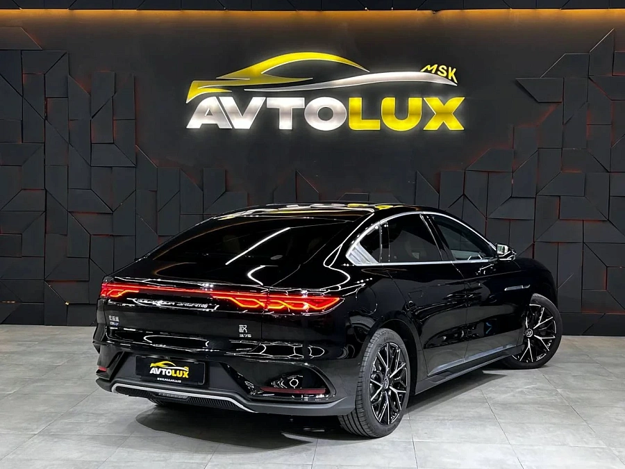 BYD Han, 2022г., полный привод, автомат