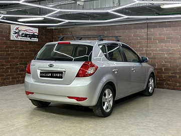 Kia Ceed, 2010г, передний привод, механика