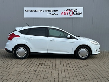 Ford Focus, 2013г, передний привод, механика
