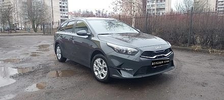 Kia Ceed, 2022г, передний привод, автомат