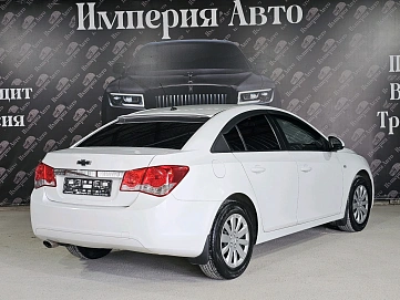 Chevrolet Cruze, 2011г, передний привод, механика