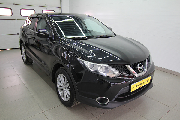 Nissan Qashqai, 2014г., передний привод, вариатор