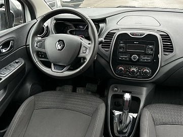 Renault Kaptur, 2018г, передний привод, вариатор