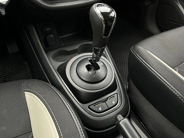 Lada (ВАЗ) Vesta, 2017г, передний привод, автомат