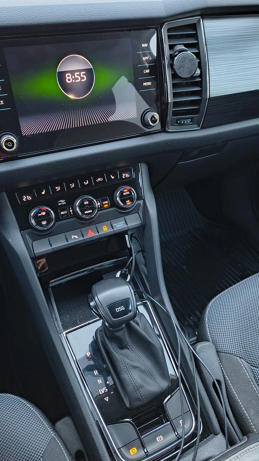 Skoda Kodiaq, 2021г., передний привод, робот