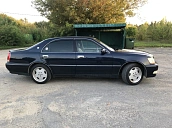 Toyota Crown Majesta, 1999г., задний привод, автомат