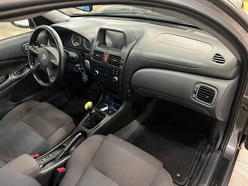 Nissan Almera, 2006г, передний привод, механика