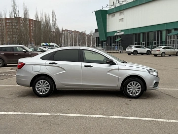 Lada (ВАЗ) Vesta, 2018г, передний привод, механика