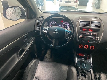 Mitsubishi ASX, 2011г., передний привод, вариатор