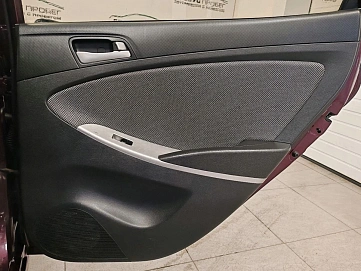 Hyundai Solaris, 2011г., передний привод, механика