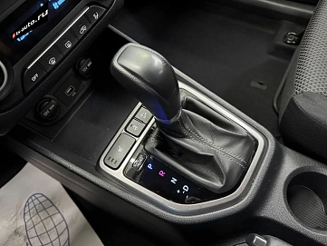 Hyundai Creta, 2020г., передний привод, автомат