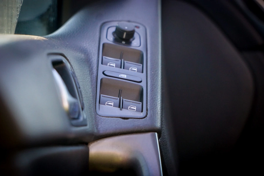 Volkswagen Tiguan, 2007г., полный привод, автомат