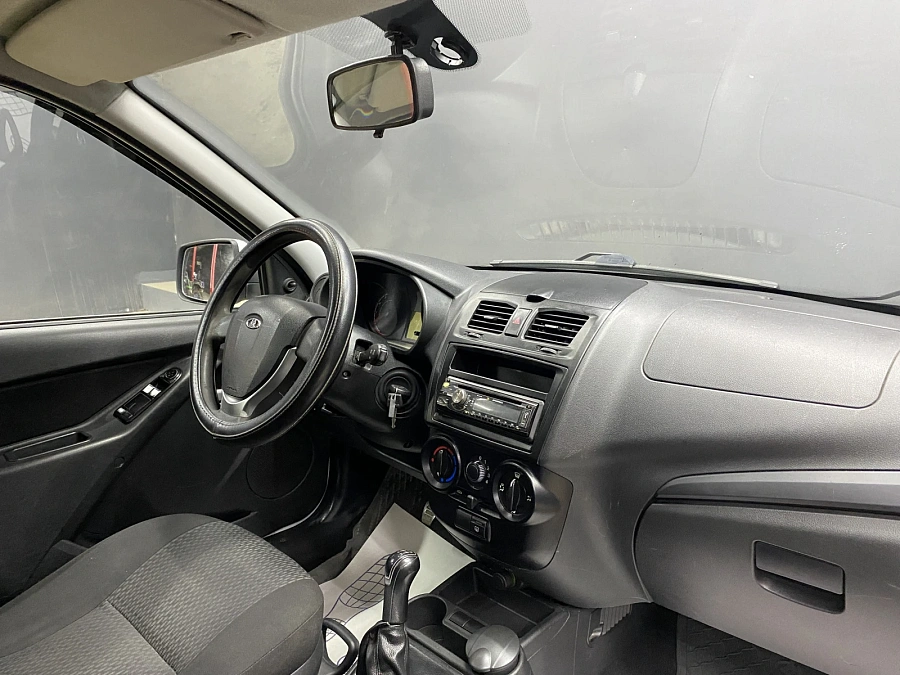 Lada (ВАЗ) Kalina, 2014г., передний привод, механика