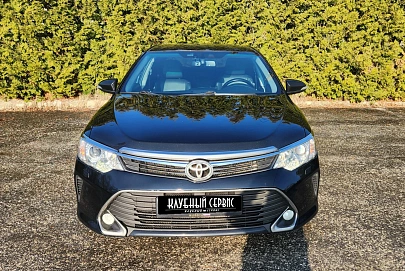 Toyota Camry, 2015г, передний привод, автомат