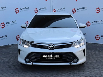 Toyota Camry, 2015г, передний привод, автомат