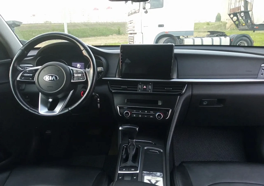 Kia Optima, 2019г., передний привод, автомат
