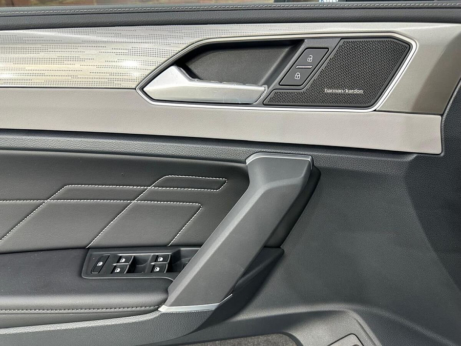 Volkswagen Tayron, 2024г., полный привод, робот