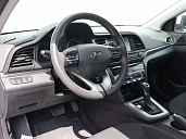 Hyundai Elantra, 2019г., передний привод, автомат
